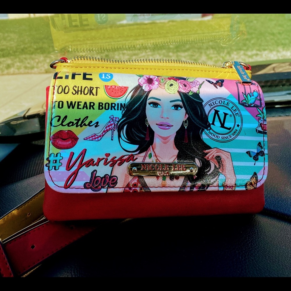 Nicole Lee pocket book, New never worn but no tags